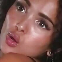 suzysuza Meztelen