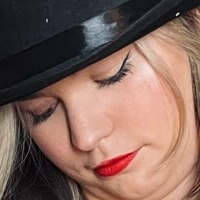 Syndi Dupre Meztelen