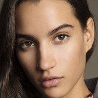Talia Graf Meztelen