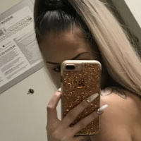 talynaxo Meztelen