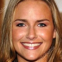 Tania Saulnier Meztelen