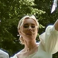 Tanya Kruit Meztelen