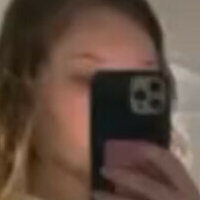 Taykxsav Meztelen