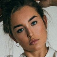 Taylor Bryant Meztelen