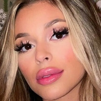 Taylor Shay Meztelen