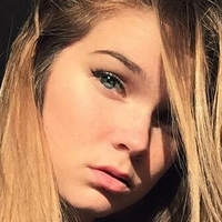 Taymoo Meztelen