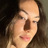 Tessa May Meztelen
