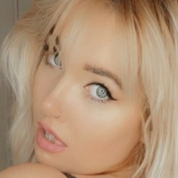 That_hippy_queen Meztelen