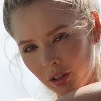 Thera Jane Meztelen