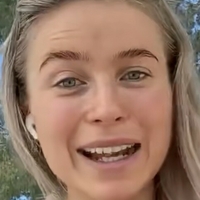 Therese Gudmundsen Meztelen