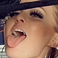 thicklanalove Meztelen