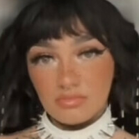 Tia Maria Meztelen