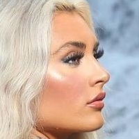 Tiffany Stratton Meztelen