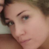 Tone Damli Meztelen