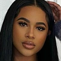 Toni Cheri Meztelen