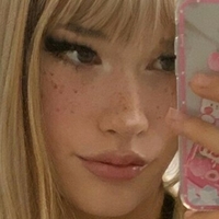 TooBrokeForVicky Meztelen