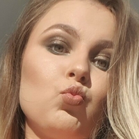 tsdelia Meztelen