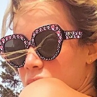 tsgiselly Meztelen