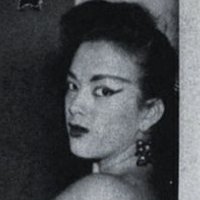 Tura Satana Meztelen