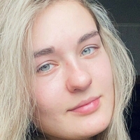 ukr-alisa Meztelen
