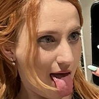 Unseen Greene Meztelen