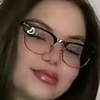 Valentina Strauss Meztelen