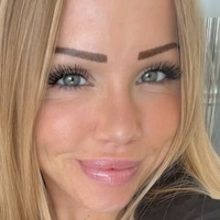 Valentina-valea Meztelen