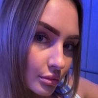 Valeria Luxx Meztelen