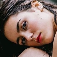Valerie.smth Meztelen