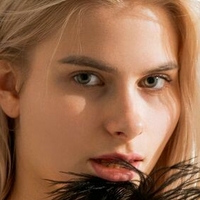 Valery Meztelen
