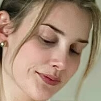 Valkymary Meztelen