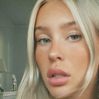 Vanessaalaura Meztelen