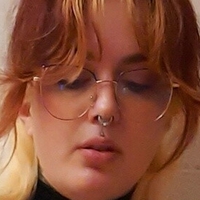 Veloursuicide Meztelen