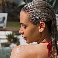 Verena-Katrien Gamlich Meztelen