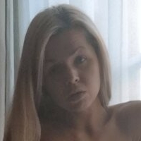 Veronika Kratka Meztelen