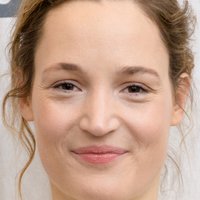 Vicky Krieps Meztelen