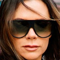 Victoria Beckham Meztelen
