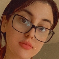 Victoria Khalid Meztelen