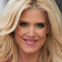 Victoria Silvstedt Meztelen