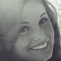 Victoria Vetri Meztelen
