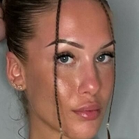 Viktoria Levani Meztelen