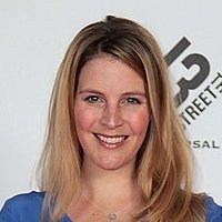 Viola Weiss Meztelen