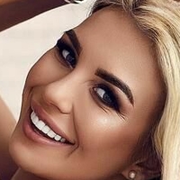 Vladamiami Meztelen