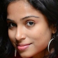 Vrushali Meztelen