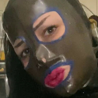 Wicked Beth Meztelen