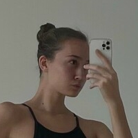 wishudiana Meztelen