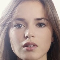 Xenia Assenza Meztelen