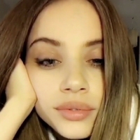 Xenia Tchoumi Meztelen