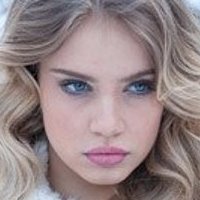 Xenia Tchoumitcheva Meztelen