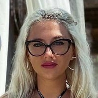 Xhulia Niсo Meztelen